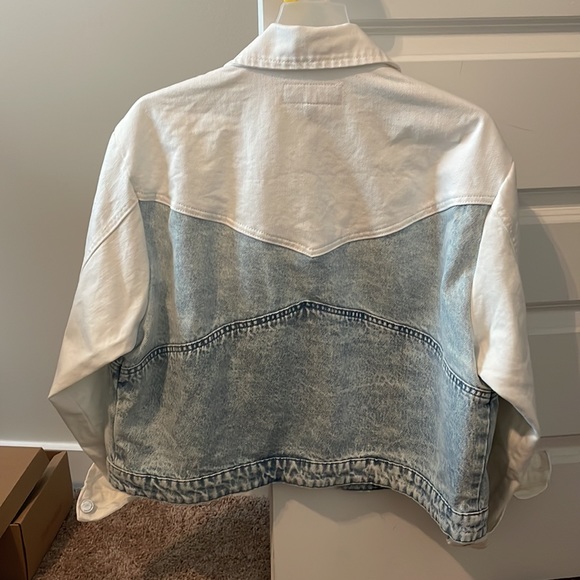 BLANK NYC denim jacket - Picture 3 of 3
